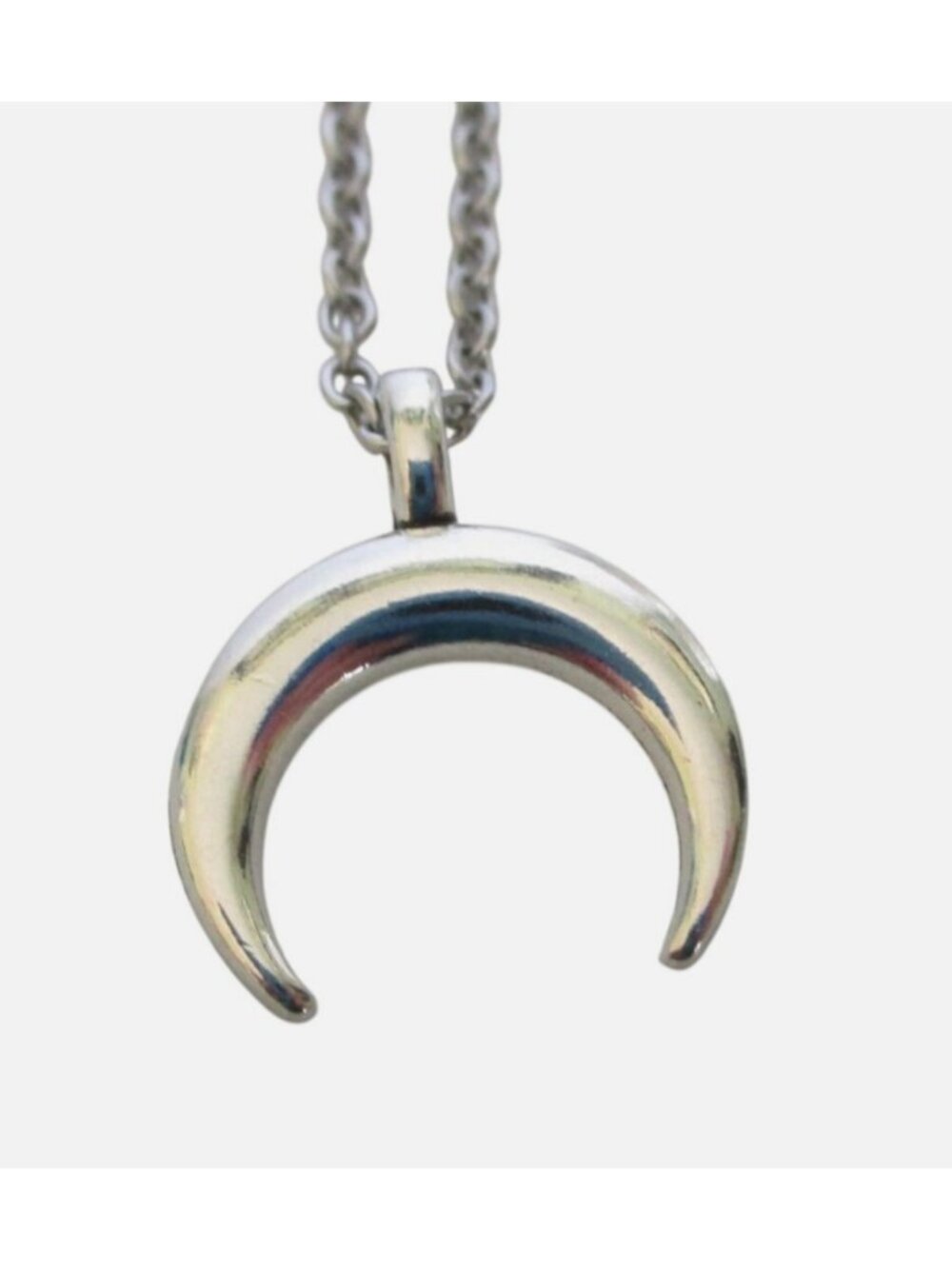 New Crescent Moon Pendant Necklace 0n 18 Inch Stainless Chain Celestial Jewelry